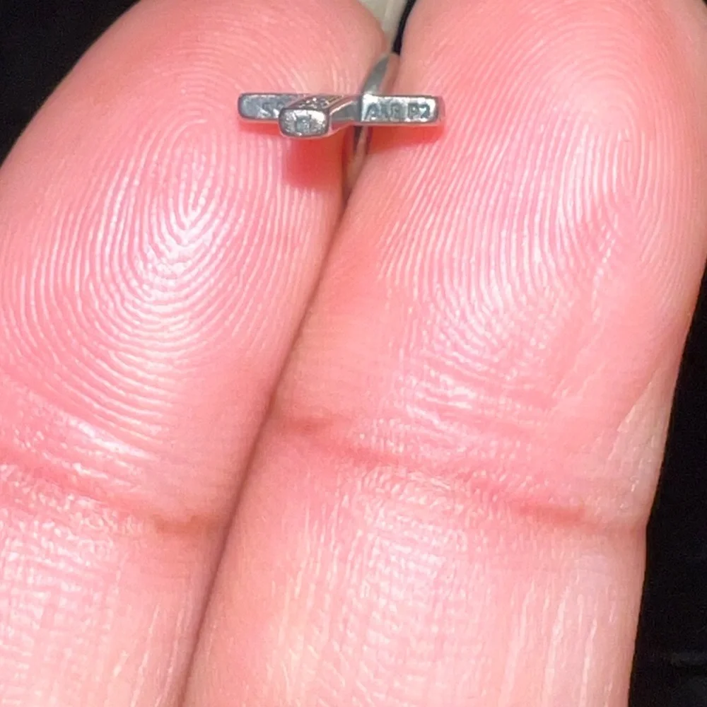 Vintage Pandora Silver Cross with Crystals - Picture 5 of 7